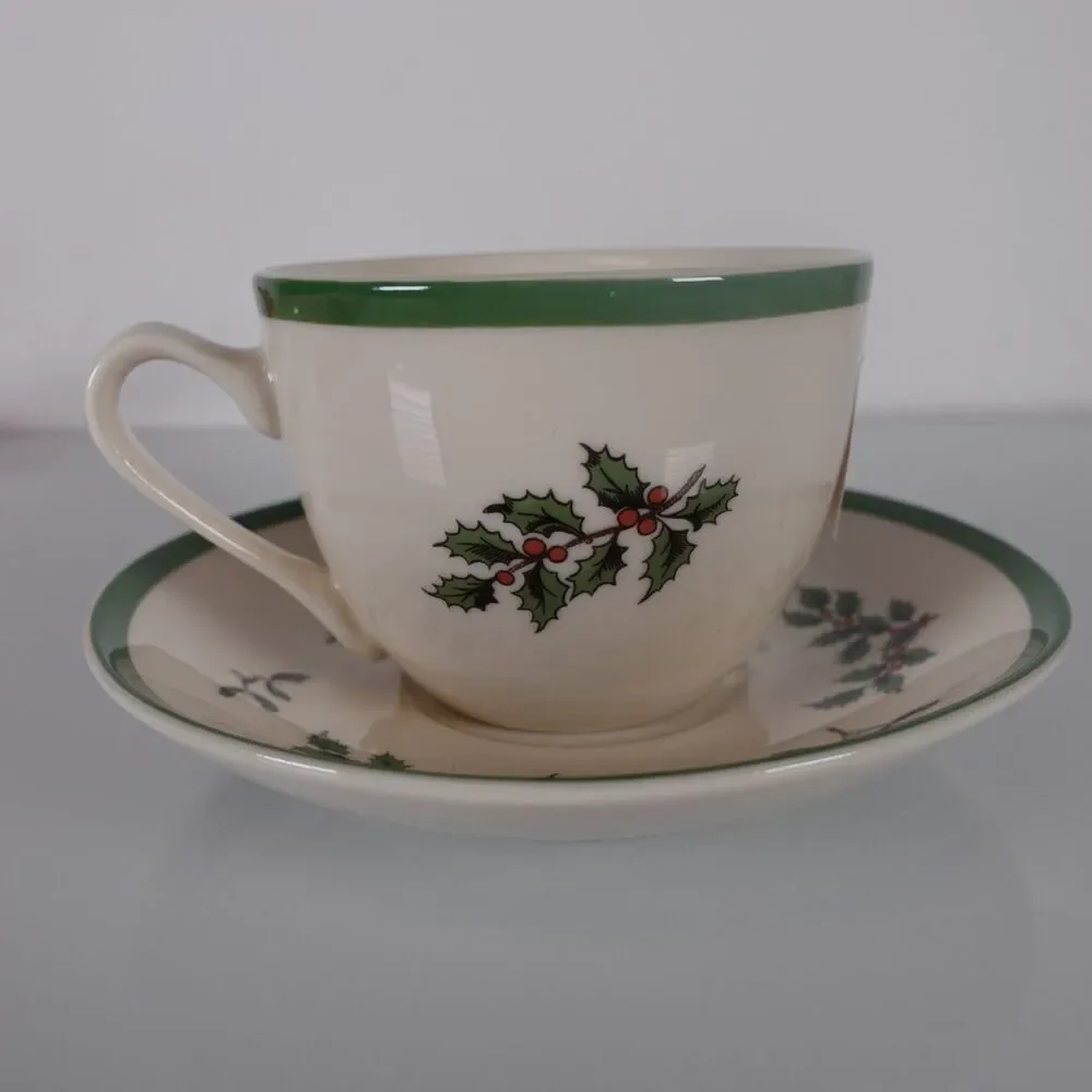 Spode Christmas Tree Teacup and Saucer Set 7 Ounce Made in England New in Box